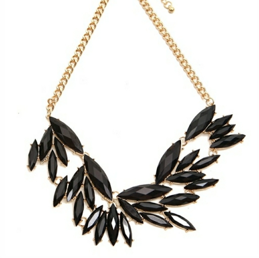 Gold and Black Stone Fashion Peacock Necklace